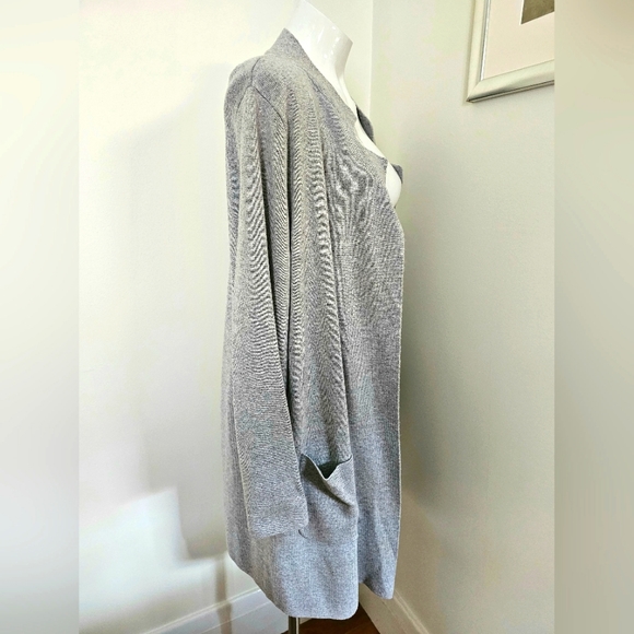 BNWT Blue Illusion long cardigan - Picture 3 of 5